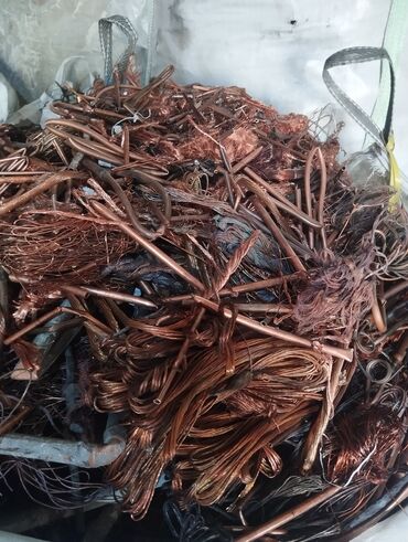 пластик буу: Куплю ЦВЕТНОЙ металл 
МЕДЬ
ЛАТУНЬ
АЛЮМИНИЙ
ЦИНК
СВИНЕЦ