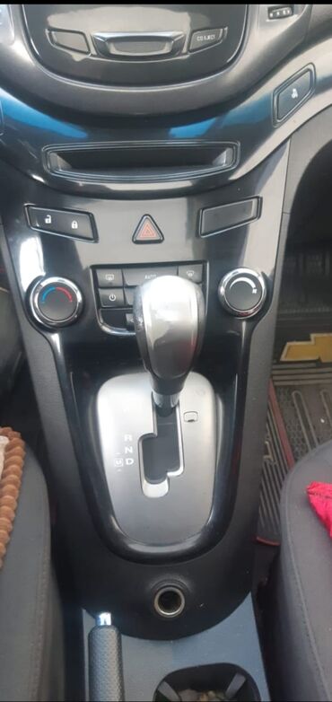 Chevrolet: Chevrolet Orlando: 1.8 l | 2012 il 146000 km Van/Minivan -da lalafo.az — 15 Chevrolet: Chevrolet Orlando: 1.8 l | 2012 il 146000 km Van/Minivan — 15