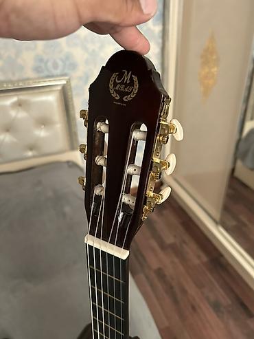 klassik gitara: Klassik gitara, Yeni, Ünvandan götürmə — 6