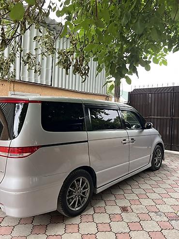 Honda: Honda Elysion: 2004 г., 2.4 л, Автомат, Бензин, Минивэн — 2