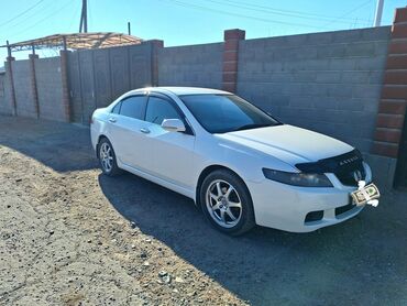 Honda: Honda Accord: 2004 г., 2 л, Типтроник, Бензин, Седан