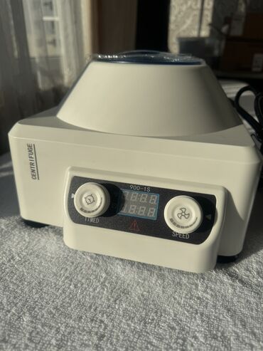 Медицинское оборудование: Настольная лабораторная центрифуга 900-1S с цифровым дисплеем и — 6