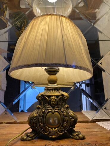 gecə lampası: Gədimi stol ustu lampa,bronz