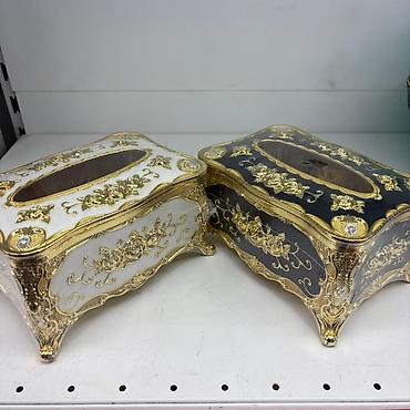 Другие товары для кухни: Два декоративных держателя для салфеток с цветочным орнаментом и at lalafo.kg — 1 Другие товары для кухни: Два декоративных держателя для салфеток с цветочным орнаментом и — 1