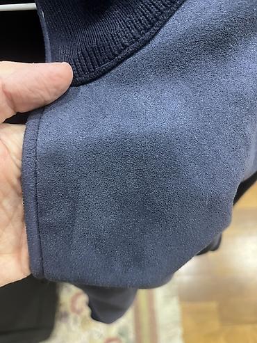 Куртки: Zegna — мужская куртка-бомбер на молнии, темно‑синяя. - Материал — 2