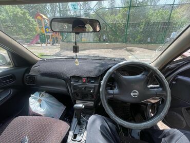 авто н: Nissan Bluebird: 2004 г., 1.6 л, Автомат, Бензин, Седан