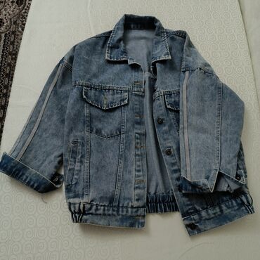 женские джинсовые рубашки: Вещи на стройную девушку/девочку б/у Джинсы по 150 Куртка джинсовая