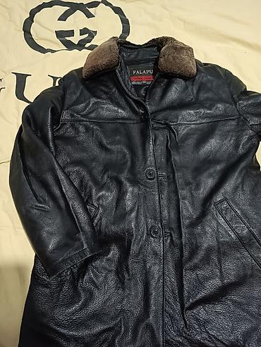 Кожаная куртка на подкладке из меха кролика.50-52