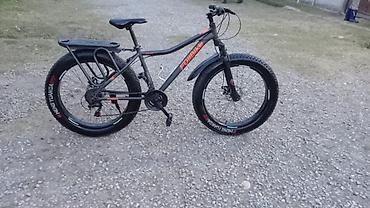 dörd təkərli velosiped: Fatbike tipli dağ velosipedi - Geniş “fat” təkərlər: dərin — 2