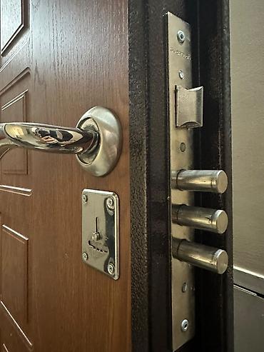 🔐 АВАРИЙНОЕ ВСКРЫТИЕ ЗАМКОВ В БИШКЕКЕ Закрылась дверь? Потеряли