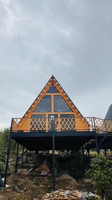 дом кут: Афрейм (A-frame), 2 комнаты — 1