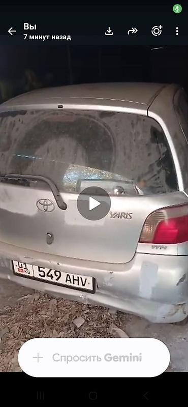 fit aria: Toyota Yaris: 2001 г., Бензин, Хэтчбэк — 1