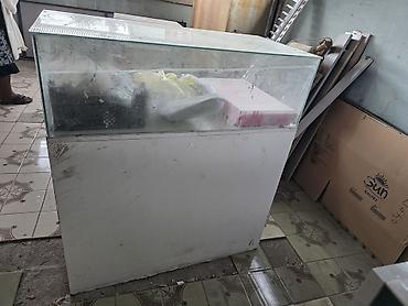 Rəflər: Ağ rəngli çoxbölməli rəf - Material: MDF/taxta əsaslı panel - Rəng — 31