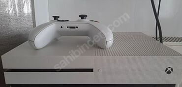 xbox 360 polovan: Xbox one s heç bir problemi yoxdur.əla vəziyyətdədir istifadə
