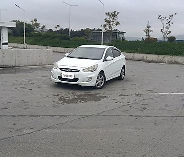 Hyundai: Hyundai Accent: 1.6 l | 2012 il Sedan — 7