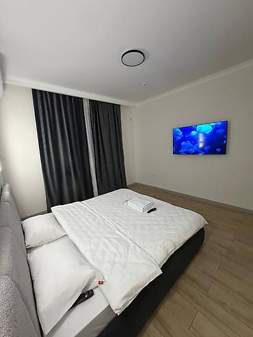3500: 1 комната, Ошский рынок / базар, Душевая кабина, Постельное белье, Кондиционер — 2