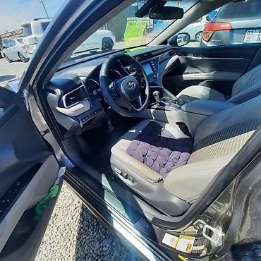 corolla 2016: Toyota Camry: 2018 г., 2.5 л, Автомат, Бензин, Седан — 8