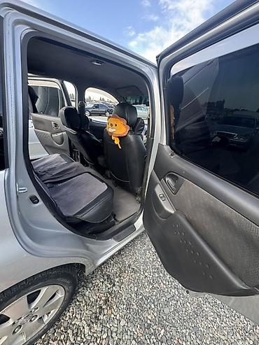ярис купить: Toyota Funcargo: 2003 г., 1.5 л, Автомат, Бензин, Минивэн — 5
