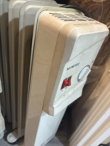 Maye divar kağızları: Kumtel yağlı radiator (elektriklə işləyən) Xüsusiyyətlər: - Yağla