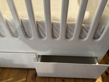 bamya toxumu harda satilir: Oğlan və qız üçün, İşlənmiş, Dördbucaq, Beşik, Dəstsiz, Matras ilə, Yellənmə mexanizmsiz