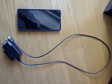 galaxy note 10: Samsung Galaxy S25 Ultra, rəng - Qara, Simsiz şarj — 7