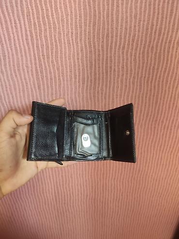 Portmone, pulqabıları: Qara dəri kişi/kadın pulqabısı və kartlıq kombinasiyası - Material — 2