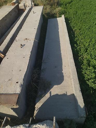 Бетонные балки: Железобетонные балки/ригелі. высота 12 метровый колонны ширина 0.60 — 2