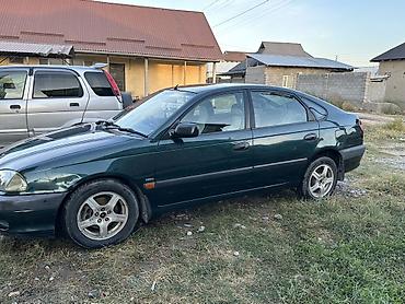 avensis 2001: Toyota Avensis: 2001 г., Бензин, Седан — 2