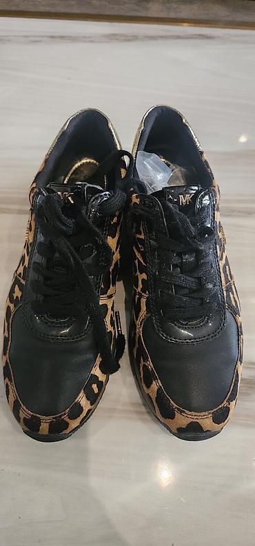 nike m2k tekno: Кроссовки, 36.5, Michael Kors, Б/у, цвет - Черный, Самовывоз — 1