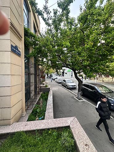 Kommersiya daşınmaz əmlakının satışı: 🏢 Şəhərin Mərkəzində – Yasamalda Təcili Satılır! Yerləşdiyi ünvan — 24