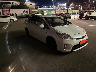 Toyota: Toyota Prius: 2015 г., 1.8 л, Автомат, Гибрид, Хэтчбэк — 3
