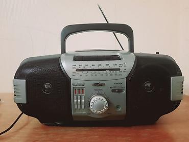 SANYO BIG-300K Kaset maqnitafon, radio. əla vəziyyətdədir. Radio-kaset