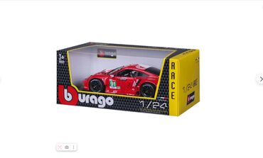 игрушки машина: Машинка коллекционная Porsche 911 RSR LM 2020, 1:24/ красная