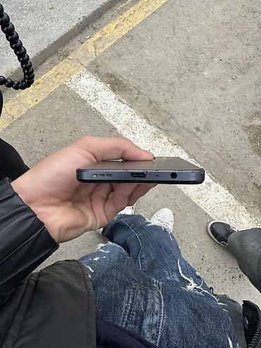 irşad iphone 17 pro max: Oppo 256 GB, rəng - Qara — 3