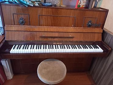 pianino sumqayit: Piano, Belarus, Akustik, İşlənmiş, Ünvandan götürmə — 2