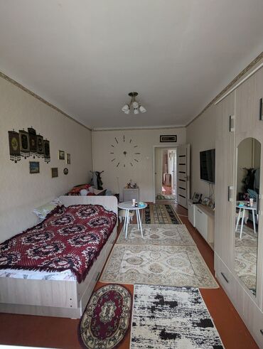 Продажа квартир: 2 комнаты, 49 м², Индивидуалка, 3 этаж, Косметический ремонт