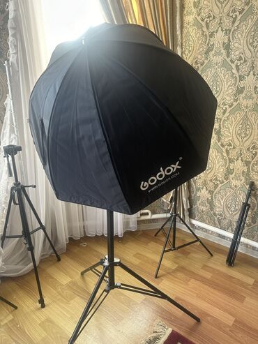 продаю фотолампу: Продается softbox для фотографов самое то по низкой ценепочти что я