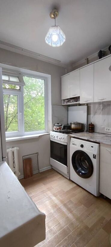 Продажа квартир: 3 комнаты, 58 м², 104 серия, 2 этаж