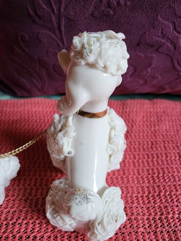 Ostali kućni dekor: Porcelanske figure,rucni rad. sve na njima je porcelan. tkz. spageti — 8