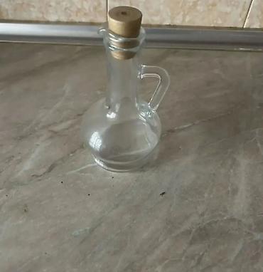 zeytun turşusu: Şüşə yağ/qatıq sosu qabı - Material: şəffaf, qalın divarlı şüşə - — 1