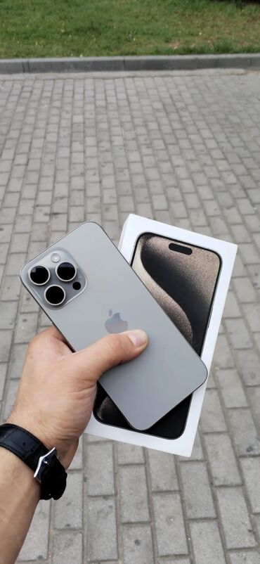 planşetlər işlənmiş: IPhone 15 Pro Max, 256 GB, Natural Titanium, Barmaq izi, Face ID