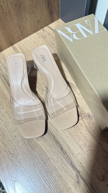 купить кератолический гель для ног: Туфли, 37, Zara, Колдонулган, түсү - Саргыч боз, Акысыз жеткирүү, Өзү алып кетүү, Акылуу жеткирүү