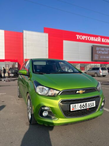 Chevrolet: Chevrolet Spark: 2015 г., 1 л, Вариатор, Бензин, Седан