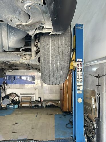 07 masin: Volkswagen orijinal 15" yüngül lehimli disklər və şinlər komplekti — 8