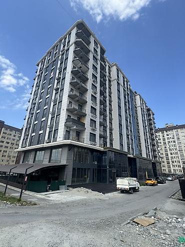 Коммерческое помещение в современном жилом комплексе. Сдается at lalafo.kg Коммерческое помещение в современном жилом комплексе. Сдается