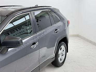 Toyota: Toyota RAV4: 2019 г., 2.5 л, Вариатор, Гибрид, Кроссовер — 4