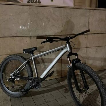 islenmis velosiped satisi: İşlənmiş Dağ velosipedi Anmier, 26", sürətlərin sayı: 21, Ödənişli çatdırılma, Ünvandan götürmə