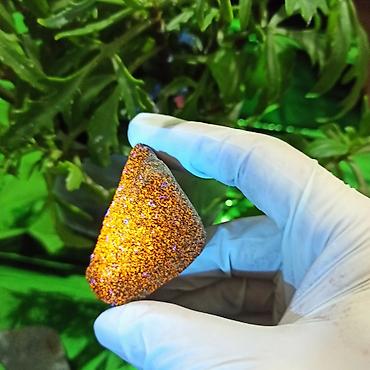nərd daşı: UV işığında Narıncı Parlayan Nadir Təbii Daş Satılır 💎 Yooperlite / — 5