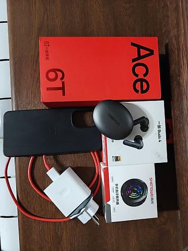 напальчник для игры: OnePlus Ace 6T, Новый, 256 ГБ, цвет - Черный, 2 SIM — 1