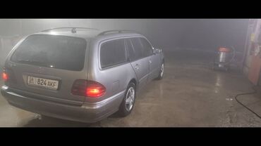 Mercedes-Benz: Mercedes-Benz E-Class: 2002 г., 2.2 л, Автомат, Дизель, Универсал — 4